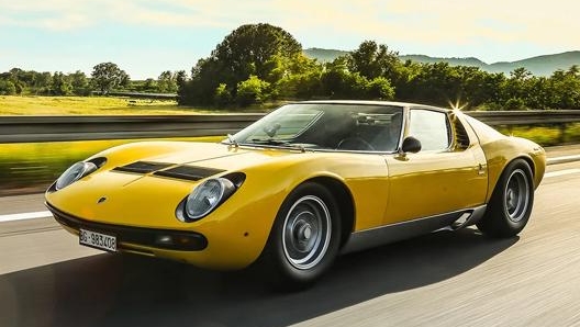 Lamborghini Miura, disegnata da Marcello Gandini