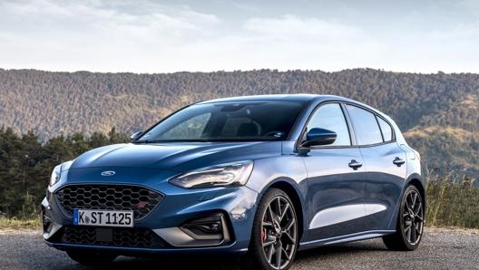 La Focus ST è disponibile solo a benzina, ma in gamma non manca la proposta diesel