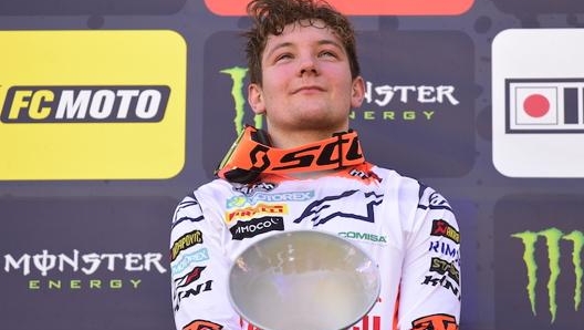 Rene Hofer, 19enne austriaco pilota Ktm MX2, è morto sabato 4 dicembre a causa di una valanga