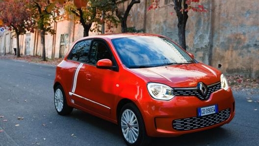 Twingo Electric può essere ricaricata in appena 1,30h