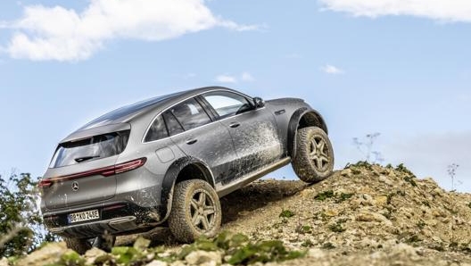 L’off-road non dà problemi alla EQC 4x4²