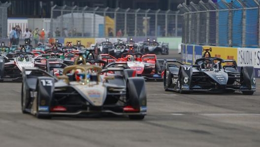 Il via dell'Eprix di Berlino. Getty