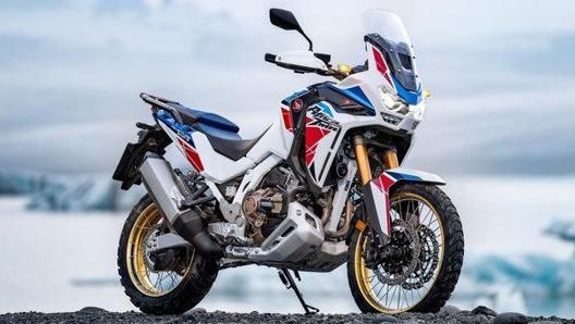 La Honda Africa Twin 1100 torna sul terzo gradino del podio dietro a Benelli TRK 502 e BMW R 1250 GS