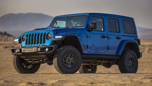 La Jeep Warngler Rubicon 392 è spinta da un V8 6,4 litri da 470 Cv