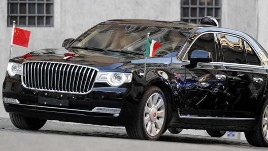 Marzo 2019: la Hongqi N501 per le strade di Roma