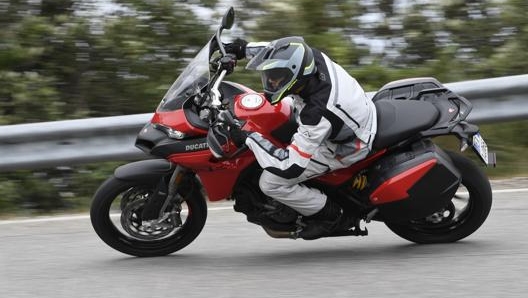 Alla guida della nuova Ducati Multistrada V2 S 2022