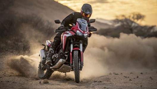 La maxi-enduro dell’ala dorata ha già prestato il suo motore alla Rebel 1100