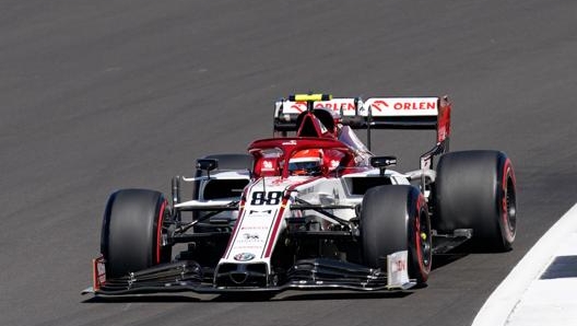 Robert Kubica sull'Alfa a Silverstone. Afp