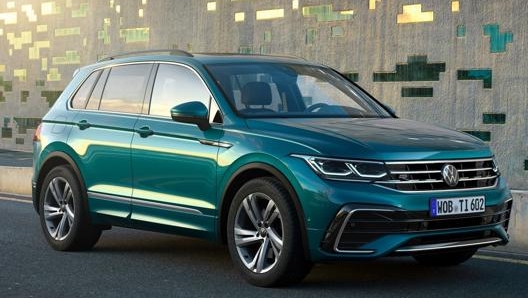 La Volkswagen Tiguan è il modello più venduto del segmento D con 15.916 unità