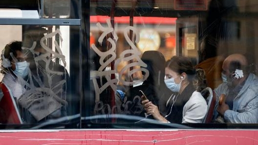 Lo studio Asstra evidenzia un difficile punto di incontro tra precauzioni per la diffusione del virus e mobilità fluida