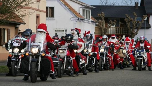 Natale è alle porte, se siete in ritardo con i regali perché non optare per un casco?