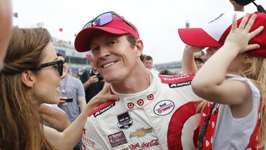 Scott Dixon con la moglie GEmma e la figlia Tilly. AP