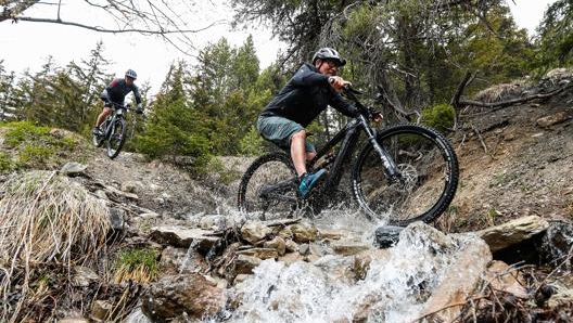 Lunghi allenamenti in bici per Stephane prima della Dakar