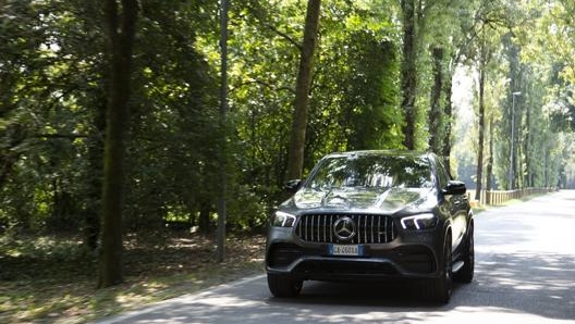 L’assetto della Amg Gle Coupè prevede sospensioni pneumatiche