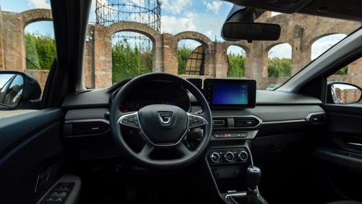 Dacia Sandero e il suo display da 8 pollici in plancia