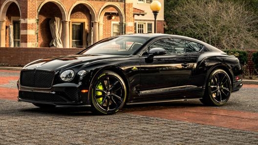 La Bentley Continental GT Pikes Peak è nata per celebrare il record stabilito nel 2019 da Rhys Millen su una Continental alla gara in salita.