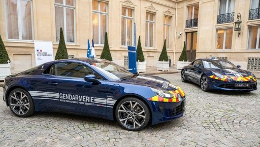 Le Alpine A110 con la divisa della gendarmerie