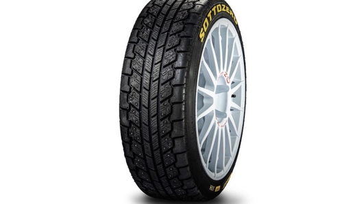 Lo pneumatico chiodato Pirelli Sottozero Ice J1