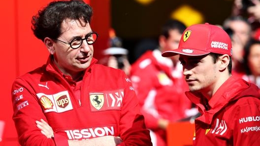 Da sin il team principal Ferrari Mattia Binotto con Charles Leclerc. Getty