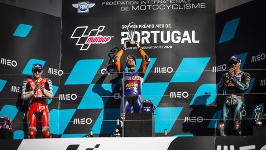 Il podio del GP di Portogallo: Miller, Oliveira, Morbidelli. Epa