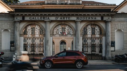 Fiancata scolpita per la Cadillac XT4