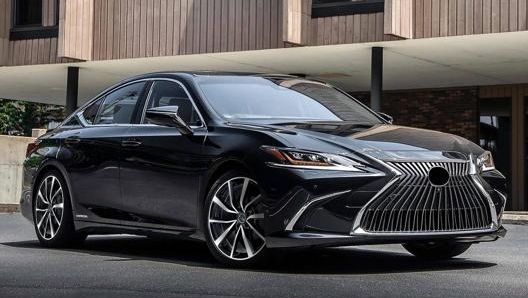 Lexus ES 300 con ruote Mak Panorama black mirror