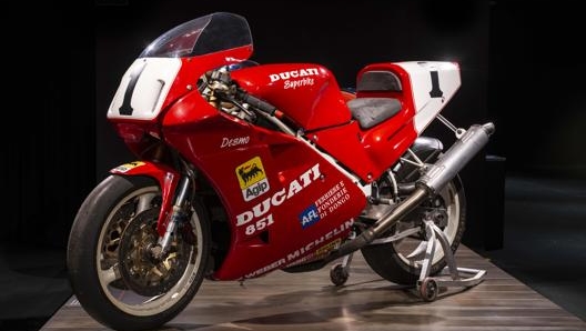 Ducati 851