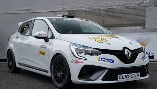 Renault nuova Clio Cup quinta generazione: in vendita a 37.900 euro più Iva