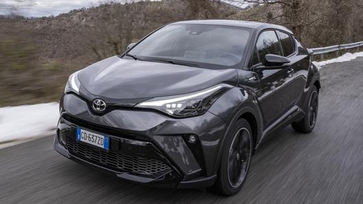 Toyota C-HR GR Sport, da 37.600 euro