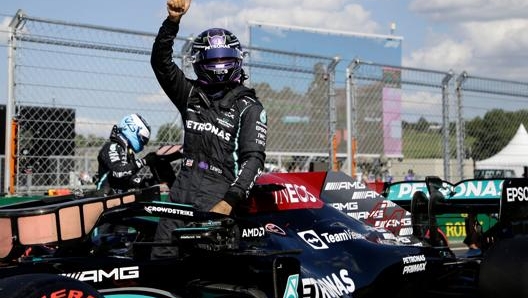 Si tratta della 101esima pole per Hamilton