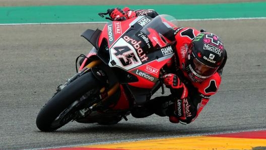 Scott Redding segue al terzo posto con la sua Ducati