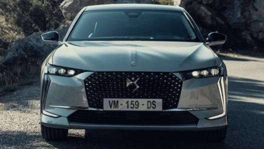 La nuova DS 4 E-Tense sarà esposta