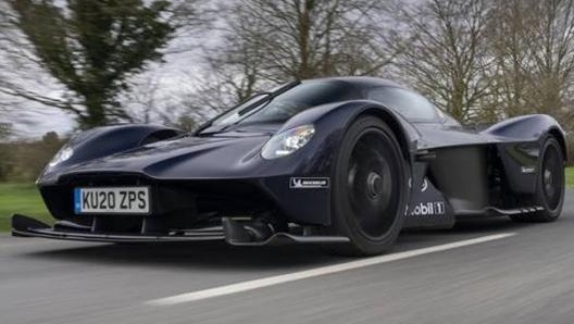 La nuova Aston Martin Valkyrie stradale da 1160 Cv sarà presente al festival e verrà guidata dal pilota di F1, Lance Stroll