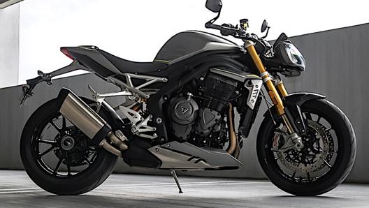 Il prezzo della nuova Triumph Speed Triple 1200 RS è di 17.600 euro franco concessionario