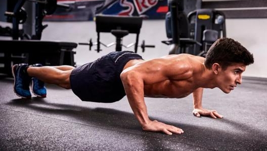 Ormai il pilota di moto è sempre più atleta a tutto tondo. Con il conseguente carico di preparazione fisica