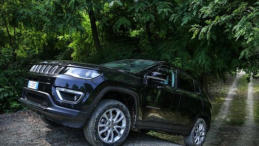 Jeep Compass 4xe in allestimento Limited