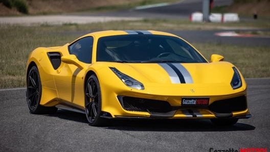 Cambio doppia frizione a 7 marce per la 488 Pista