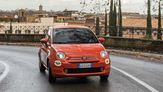 La nuova colorazione arancio Sicilia per la famiglia 500