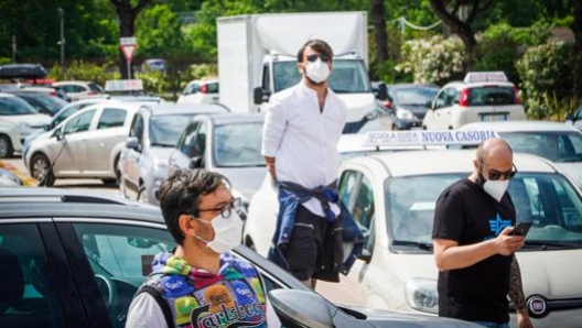 Una manifestazione di titolari di agenzia di scuola guida lo scorso maggio a Napoli. Ansa