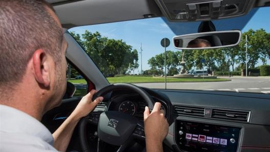 Seat ha realizzato una mini-guida sul comportamento da tenere nelle rotonde