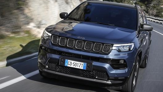 Alla guida del nuovo Jeep Compass da 190 Cv