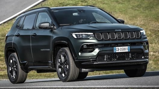 Jeep Compass 4xe è in listino da 41.950 euro salvo incentivi