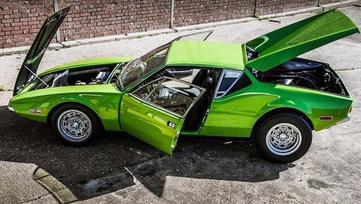 Una De Tomaso Pantera verde