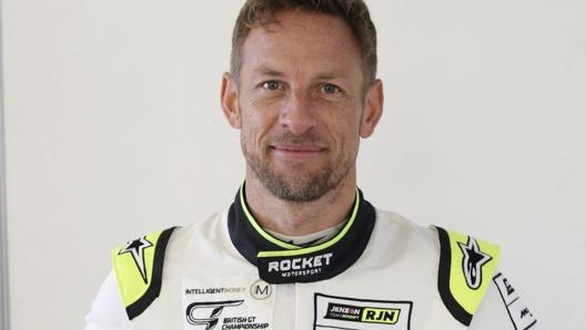 Jenson Button si cimenta nelle vesti di carrozziere