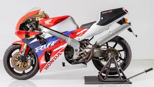 La RC 45, ultima superbike dell’Ala Dorata a montare un V4. BH Acution