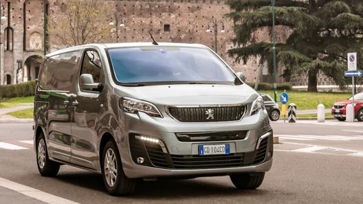 La gamma del nuovo Peugeot Expert include le versioni a zero emissioni chiamate e-Expert