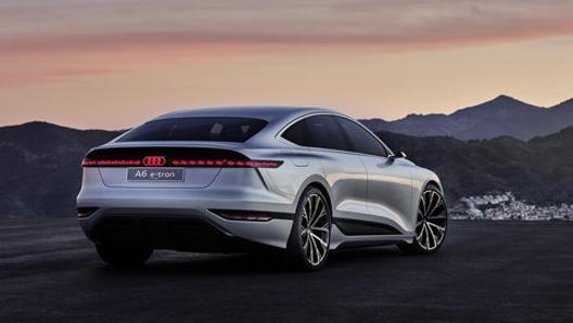 Il retro di Audi A6 e-tron concept