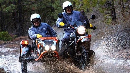 Il bicilindrico da 749 cc è chiamato a spingere ben 331 kg