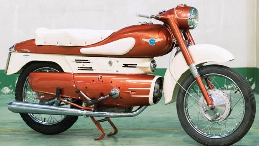 La Aermacchi Chimera 250 ha sfiorato i 10.000 euro