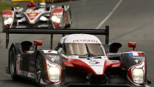 La Peugeot 908 di Villeneuve-Gene-Minassian alla 24 Ore di Le Mans 2008. Ap